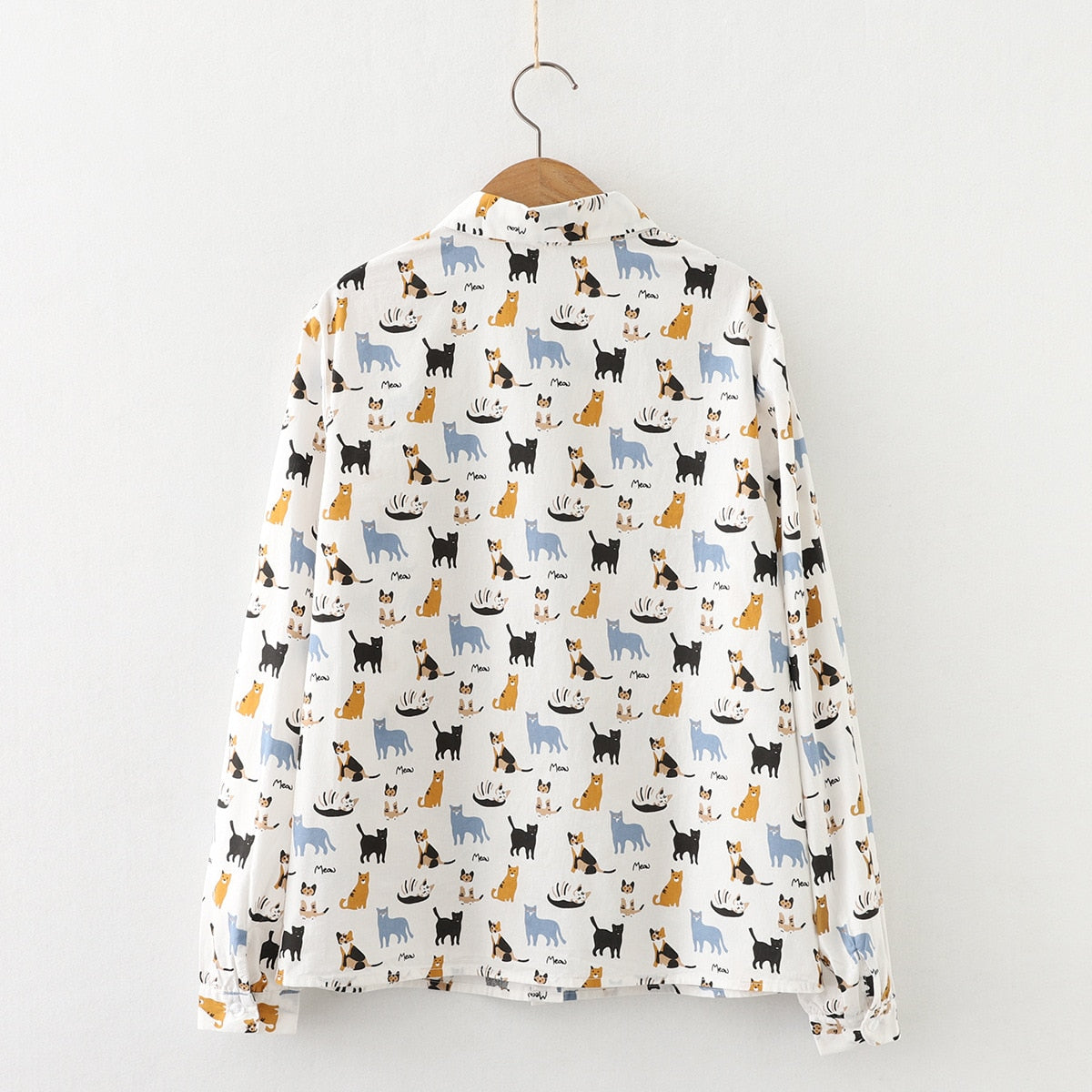 Cute cat cartoon pattern long-sleeved Blouse tops shirts for women