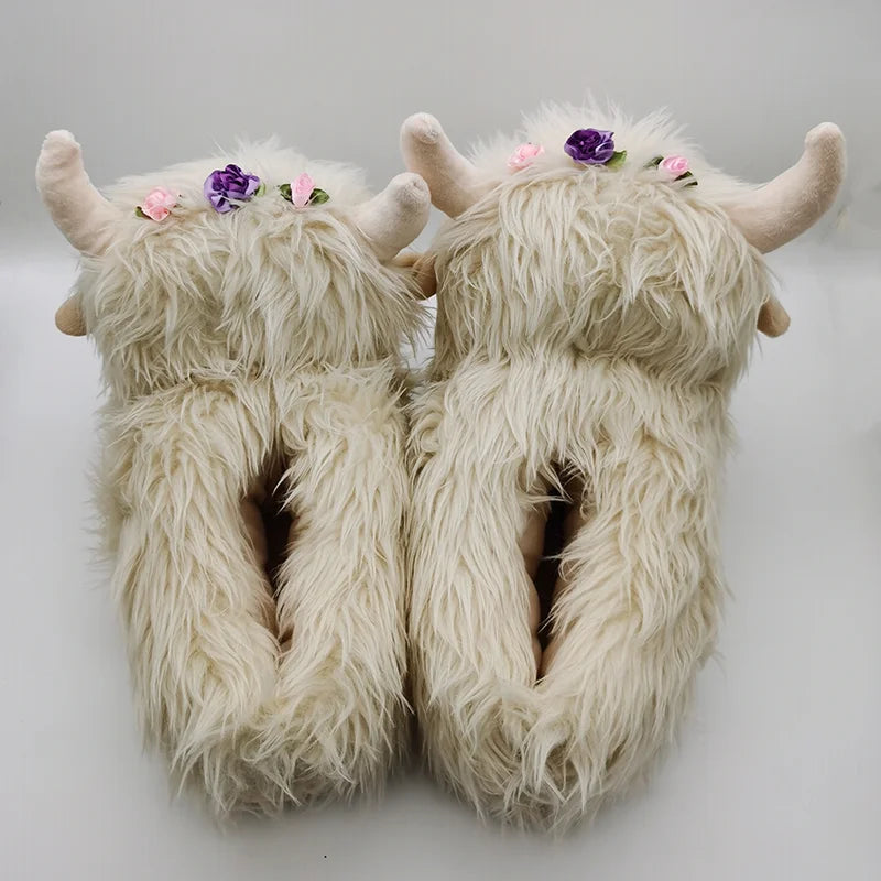 Highland Cow Fashion Plush Slippers, Fluffy Cute Warm for Winter Soft Cozy Indoor