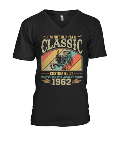Im not old im a classic - Personalized T-shirt and Hoodie