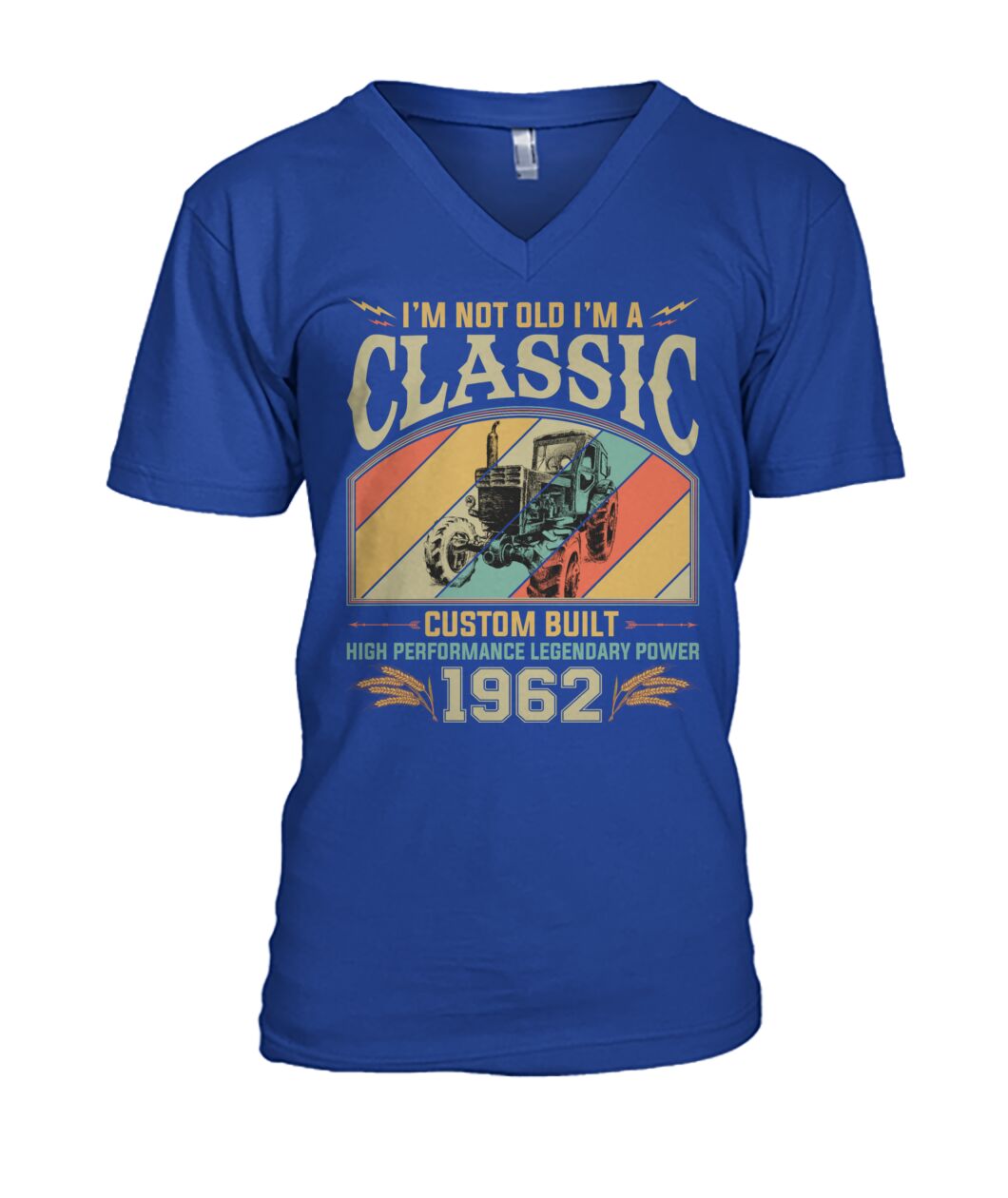 Im not old im a classic - Personalized T-shirt and Hoodie