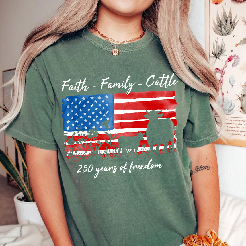 Faith family cattle 250 years of freedom Unisex T-Shirt