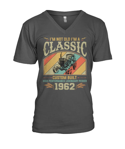 Im not old im a classic - Personalized T-shirt and Hoodie