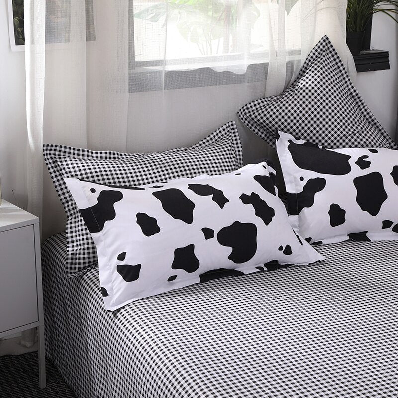 Cow pattern Printed Bedding Set - 4pcs