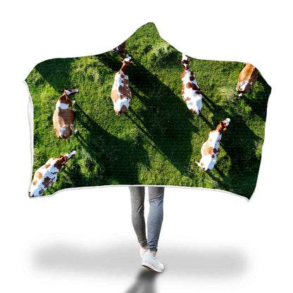 Cows on the field - Hooded Blanket - Cow Lovers - myfunfarm