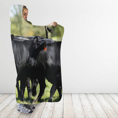 Cute Angus cattle - Hooded Blanket - Cow Lovers - myfunfarm