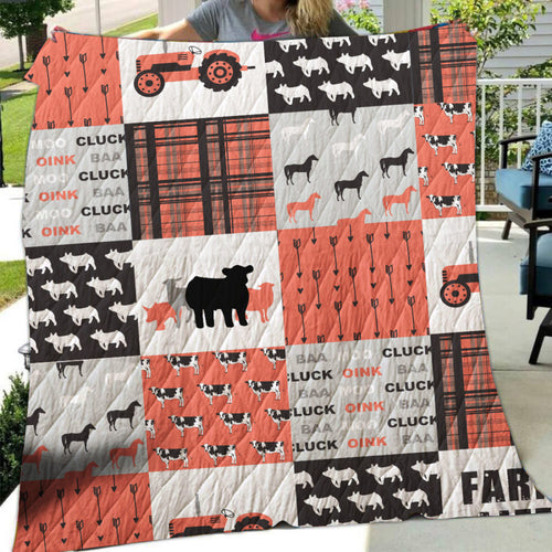 Livestock show pattern print - Quilt - myfunfarm - clothing acceessories shoes for cow lovers, pig, horse, cat, sheep, dog, chicken, goat farmer