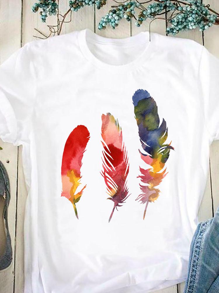 Just a girl who loves horses -Women T Shirt - myfunfarm