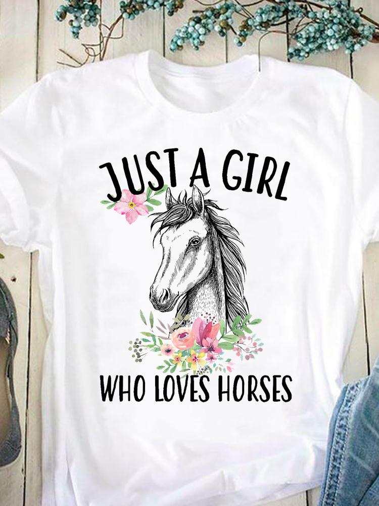 Just a girl who loves horses -Women T Shirt - myfunfarm