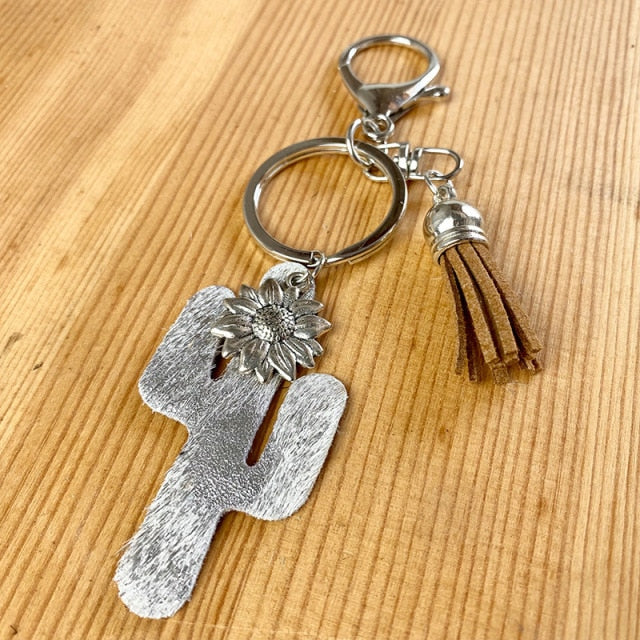 Handmade Cattle Tag Star Cactus Pendant Keychain - myfunfarm
